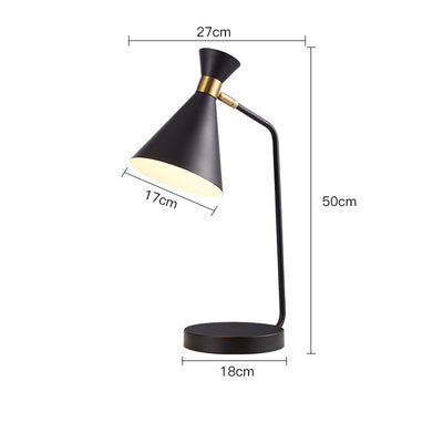 Wrought Iron  Mobile Phone Wireless Charging Desk Lamp